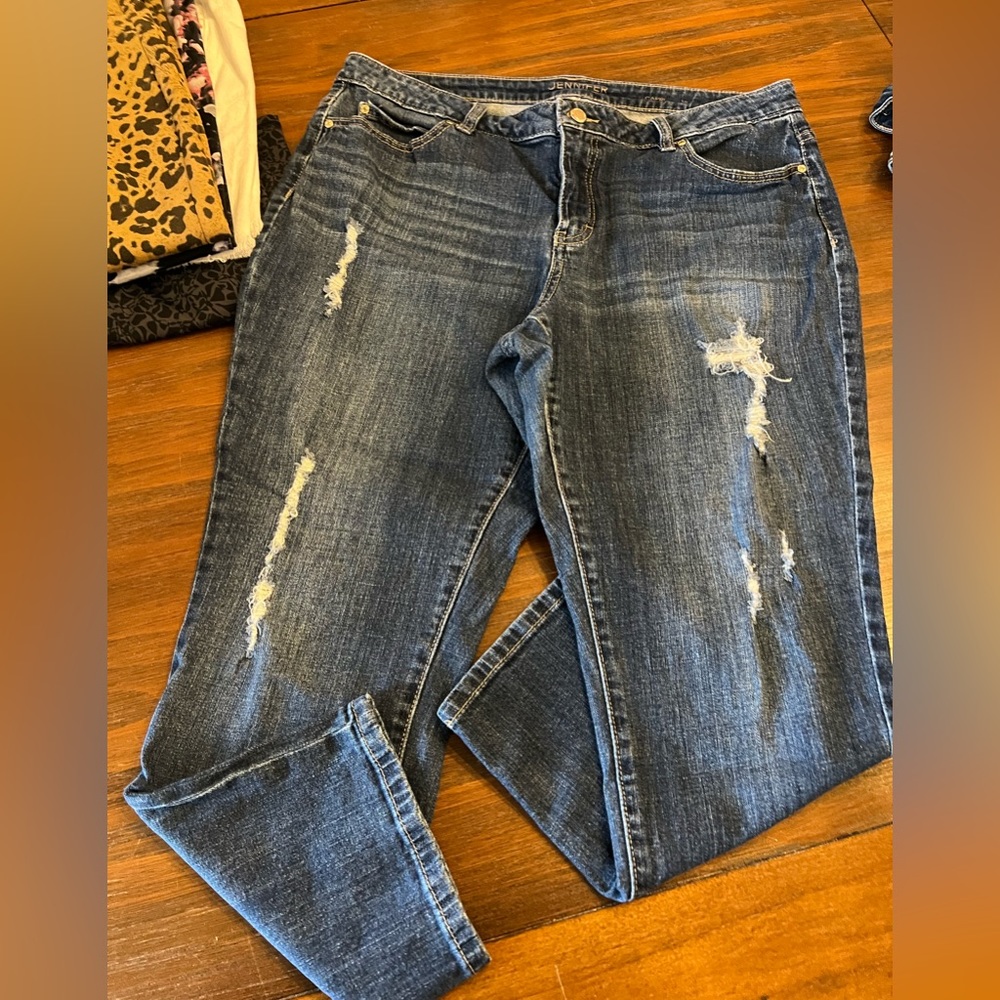 Jennifer Lopez Jean Capri